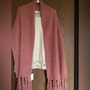 LC Lauren Conrad  NWT Pink Mauve Boucle Scarf/Shawl🧣15" X 73"